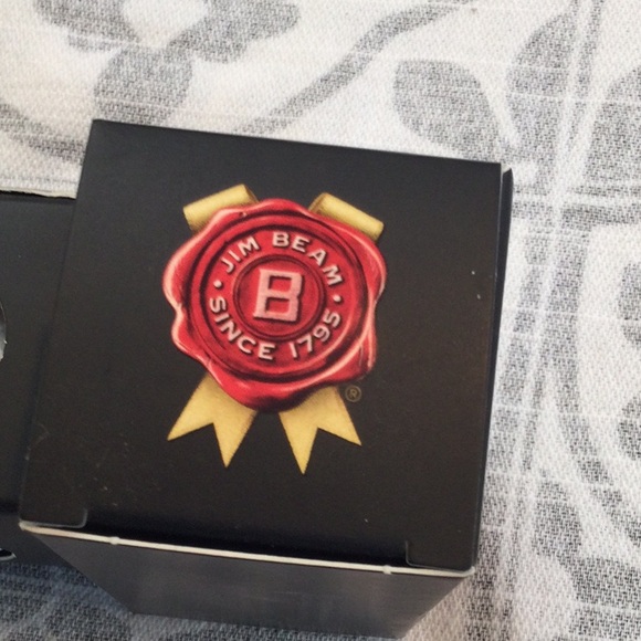 🏌🏼♂️Jim Beam PGA golf balls. Two sets with 2 in each box. NWOT - Picture 5 of 5